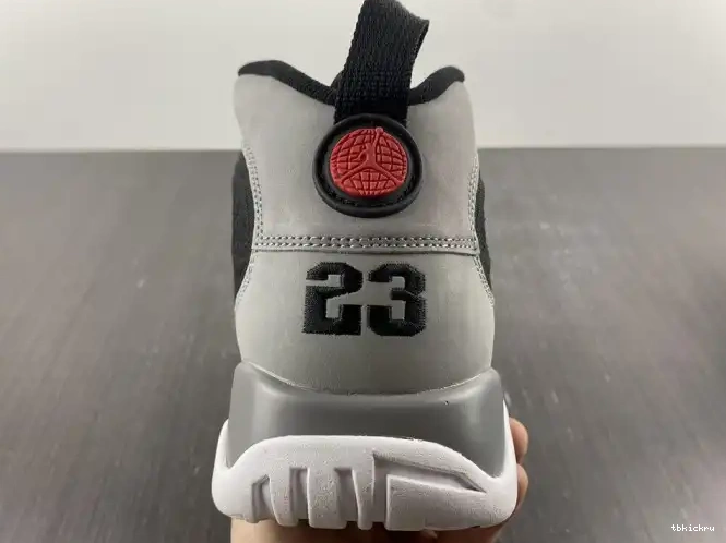 Reps TBK Retro Grey 9 Jordan Particle CT8019-060 0530